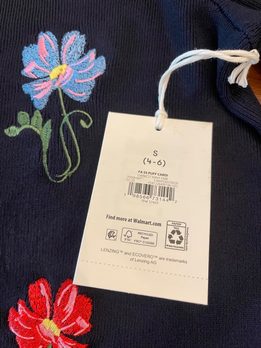 Free Assembly Navy Floral Embroidered Puff Sleeve Cardigan NWT - Picture 4 of 16
